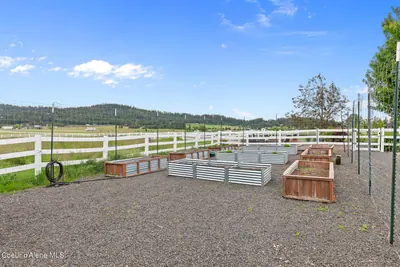 Property 26-9779 - Photo 41