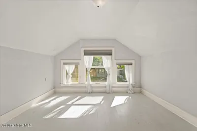 Property 26-8461 - Photo 28