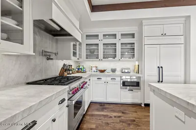 Property 25-9002 - Photo 4
