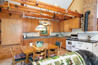 Property 26-9818 - Photo 14