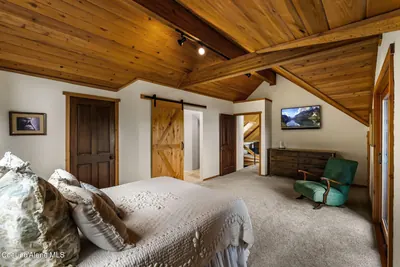 Property 26-3202 - Photo 19