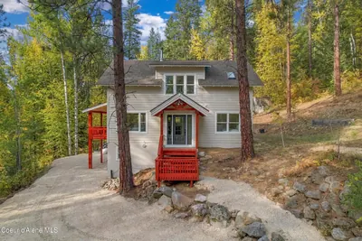 Property 26-10058 - Photo 2