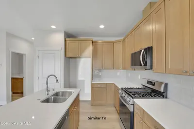 Property 26-10507 - Photo 4