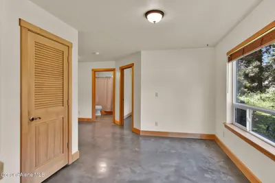 Property 26-5585 - Photo 25