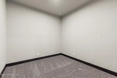 Property 26-9634 - Photo 25