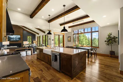 Property 26-8945 - Photo 25