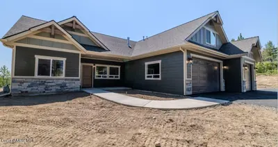 Property 26-8564 - Photo 2