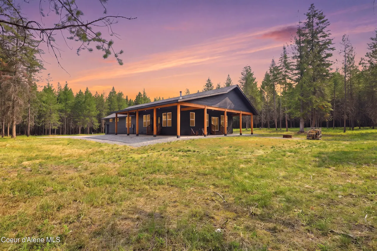 Property 26-7606 - Photo 1