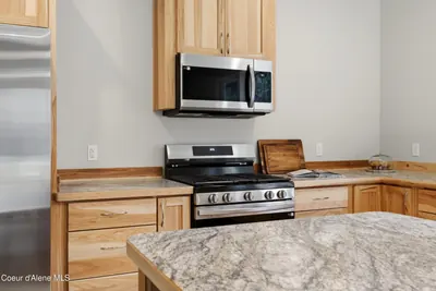 Property 26-7606 - Photo 11