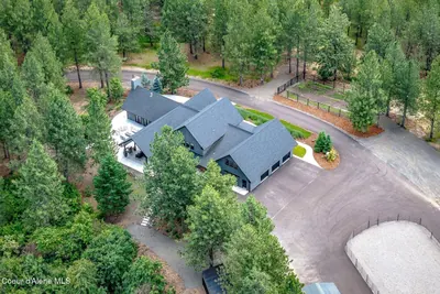 Property 26-7257 - Photo 105