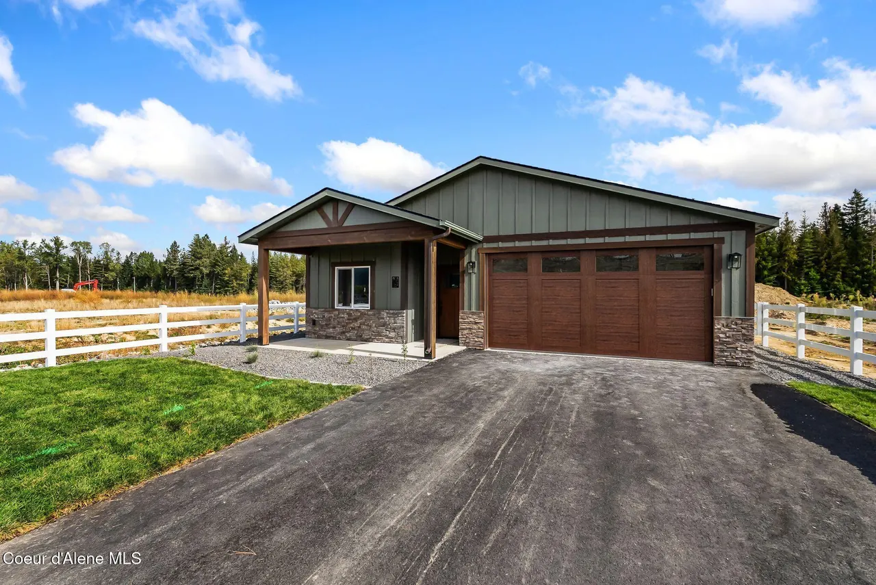 Property 26-10010 - Photo 1