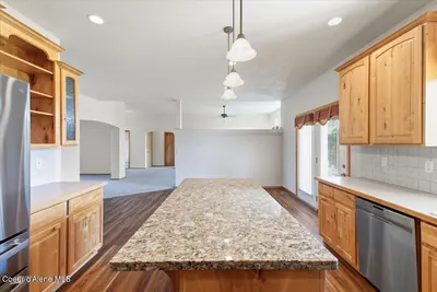 Property 26-8752 - Photo 30