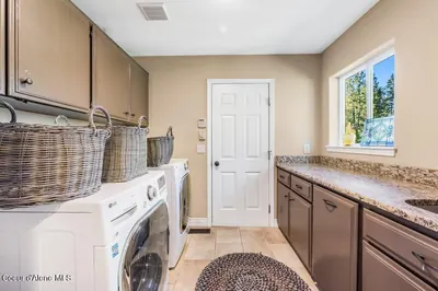 Property 26-9575 - Photo 33