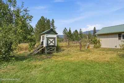 Property 26-8200 - Photo 11