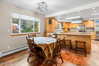 Property 26-10206 - Photo 13