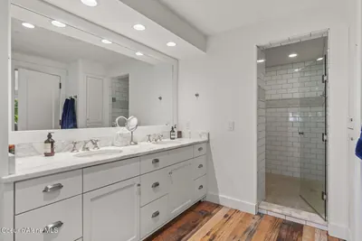Property 26-8731 - Photo 25