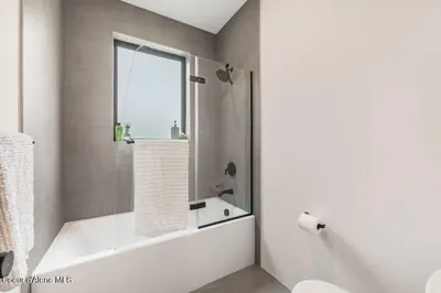 Property 26-8360 - Photo 45