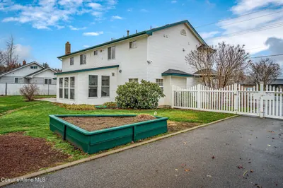 Property 26-7581 - Photo 54