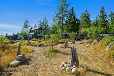 Property 26-8910 - Photo 2
