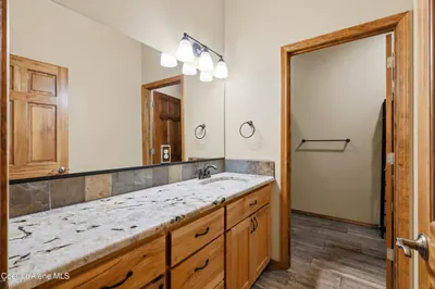 Property 26-9866 - Photo 32