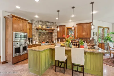 Property 26-10608 - Photo 8