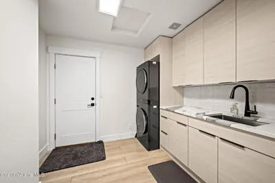 Property 26-8822 - Photo 26