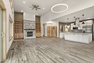Property 26-9425 - Photo 16