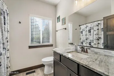 Property 26-10201 - Photo 29