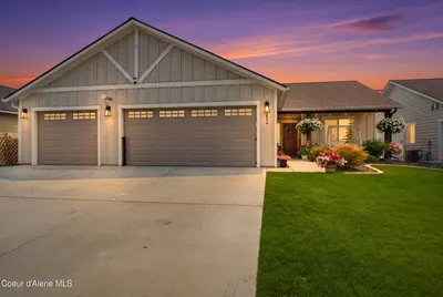 Property 26-8207 - Photo 2