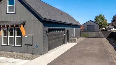 Property 26-9930 - Photo 59