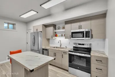Property 26-949 - Photo 37