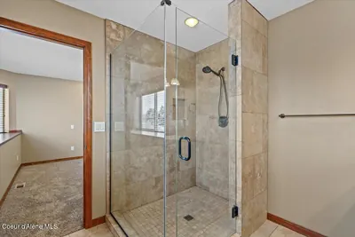 Property 26-8612 - Photo 17