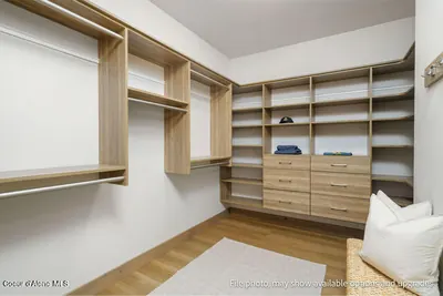 Property 26-10180 - Photo 27