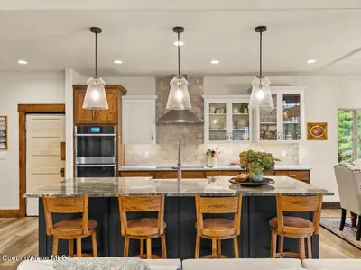 Property 26-10593 - Photo 17