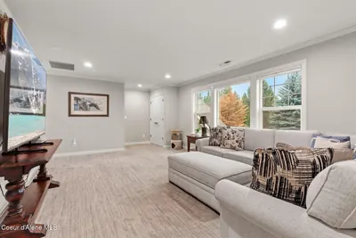 Property 26-8947 - Photo 33