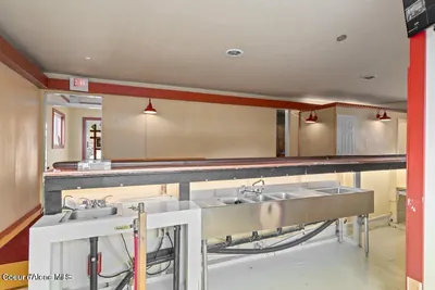 Property 26-10489 - Photo 9