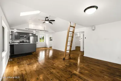 Property 26-6452 - Photo 9