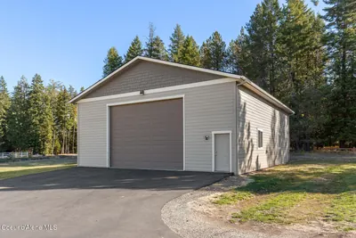 Property 26-10090 - Photo 2