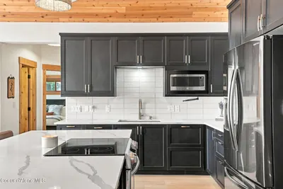 Property 26-9494 - Photo 26