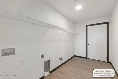 Property 26-3942 - Photo 15