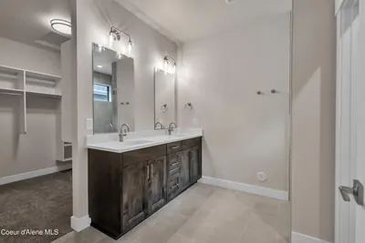 Property 26-8279 - Photo 19