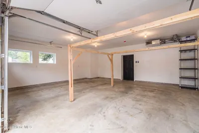 Property 26-8145 - Photo 34