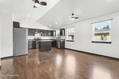 Property 26-9745 - Photo 6