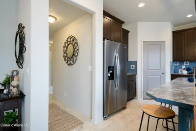 Property 25-10317 - Photo 10