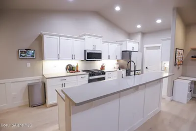 Property 26-7976 - Photo 9