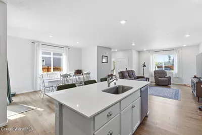 Property 26-8125 - Photo 15