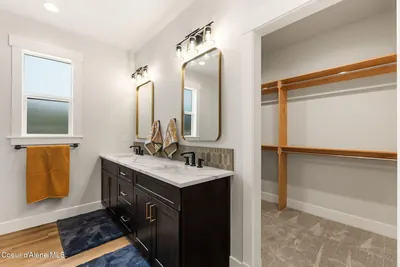 Property 26-8245 - Photo 31