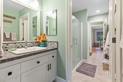Property 26-10034 - Photo 65