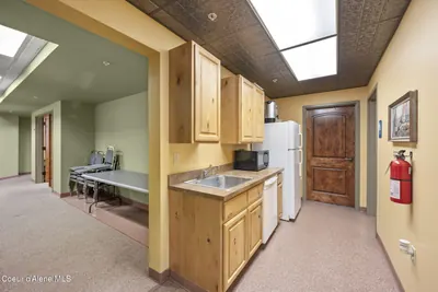 Property 26-2303 - Photo 10
