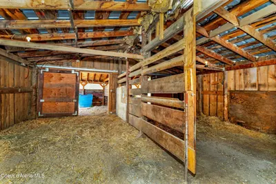 Property 26-2542 - Photo 43